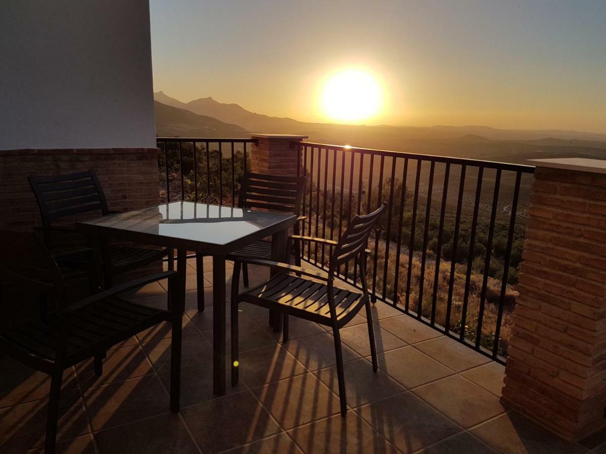 Apartamentos Rurales La Dehesa Del Acebuche Jaén Exteriör bild