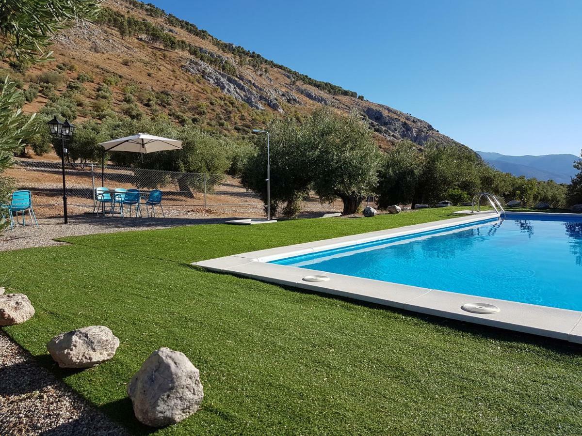 Apartamentos Rurales La Dehesa Del Acebuche Jaén Exteriör bild